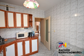 2 pok. mieskznie os. Zastalowskie!